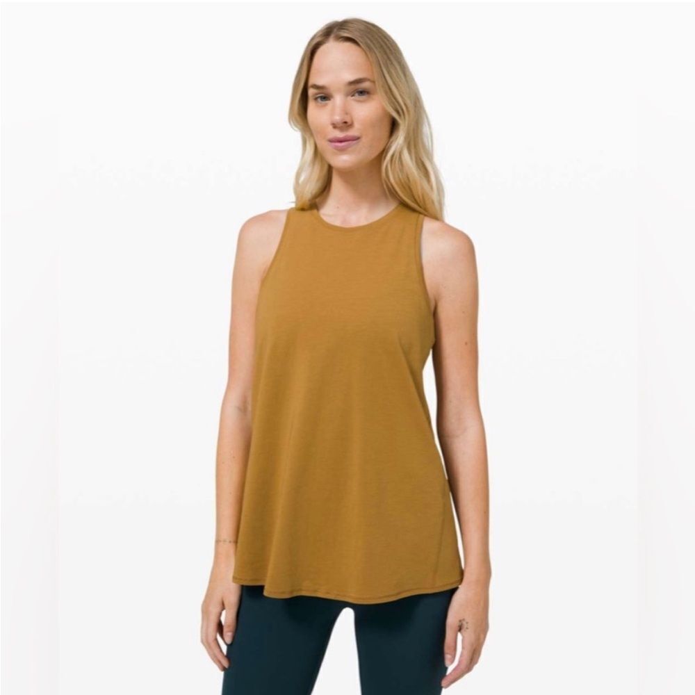 LULULEMON Squads Goal Brown Tank NWT